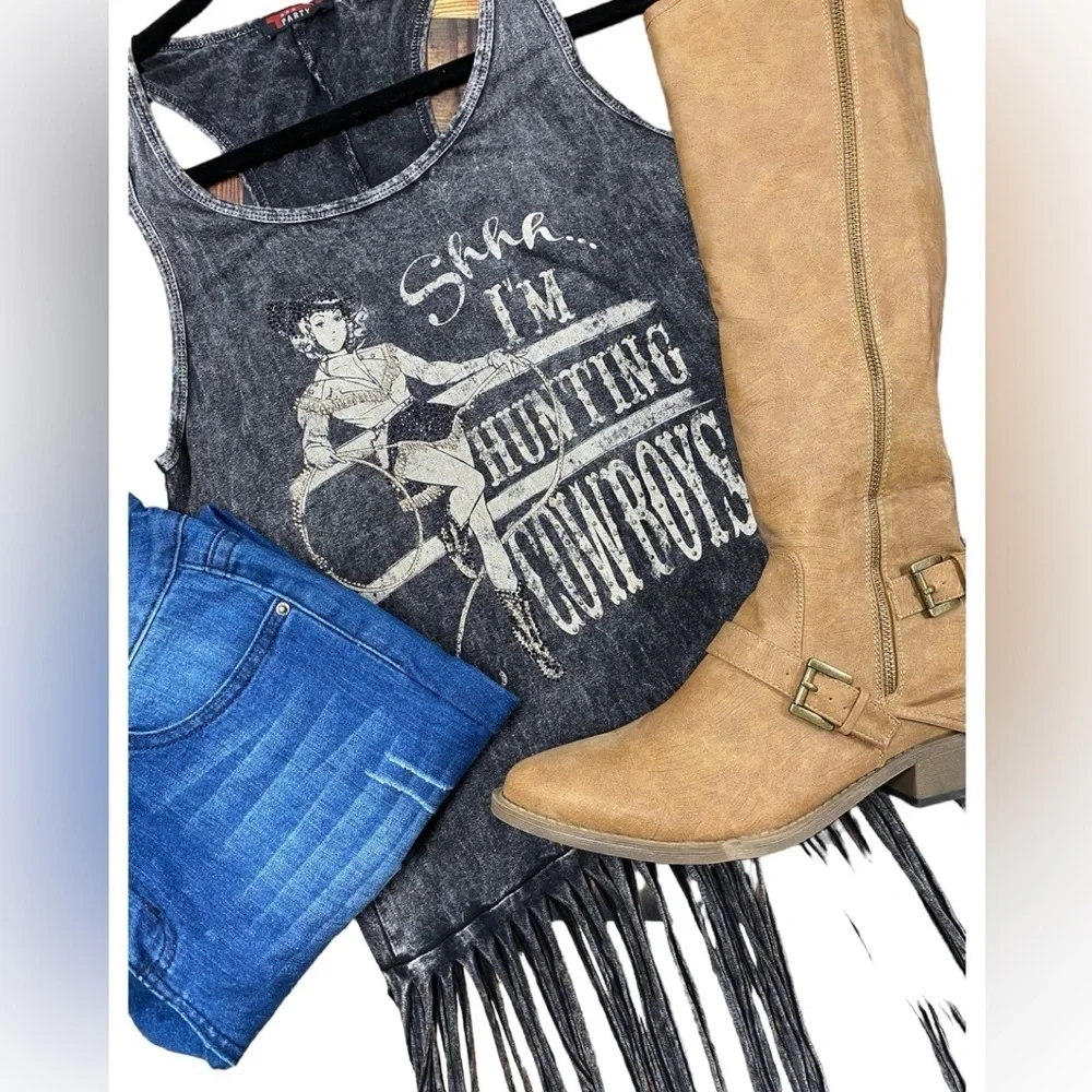 NWOT Shhh I'm Hunting Cowboys Black Distressed Western Tank Top Women's Medium M - Picture 5 of 14